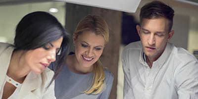 office-people-005-min.jpg