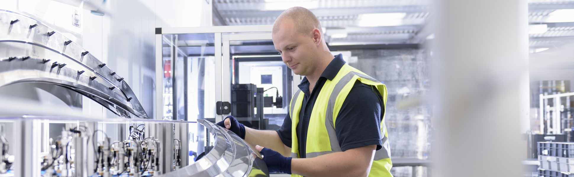 Manufacturing-Individual-004-L.jpg
