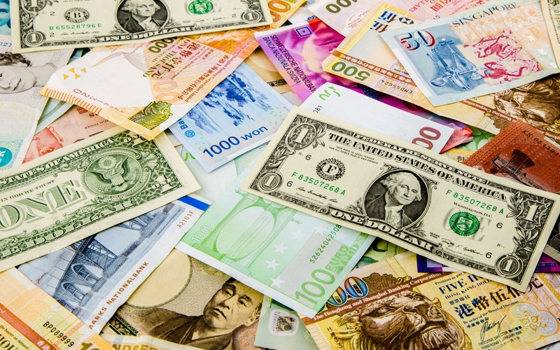 Foreign-Currency-001-M.jpg